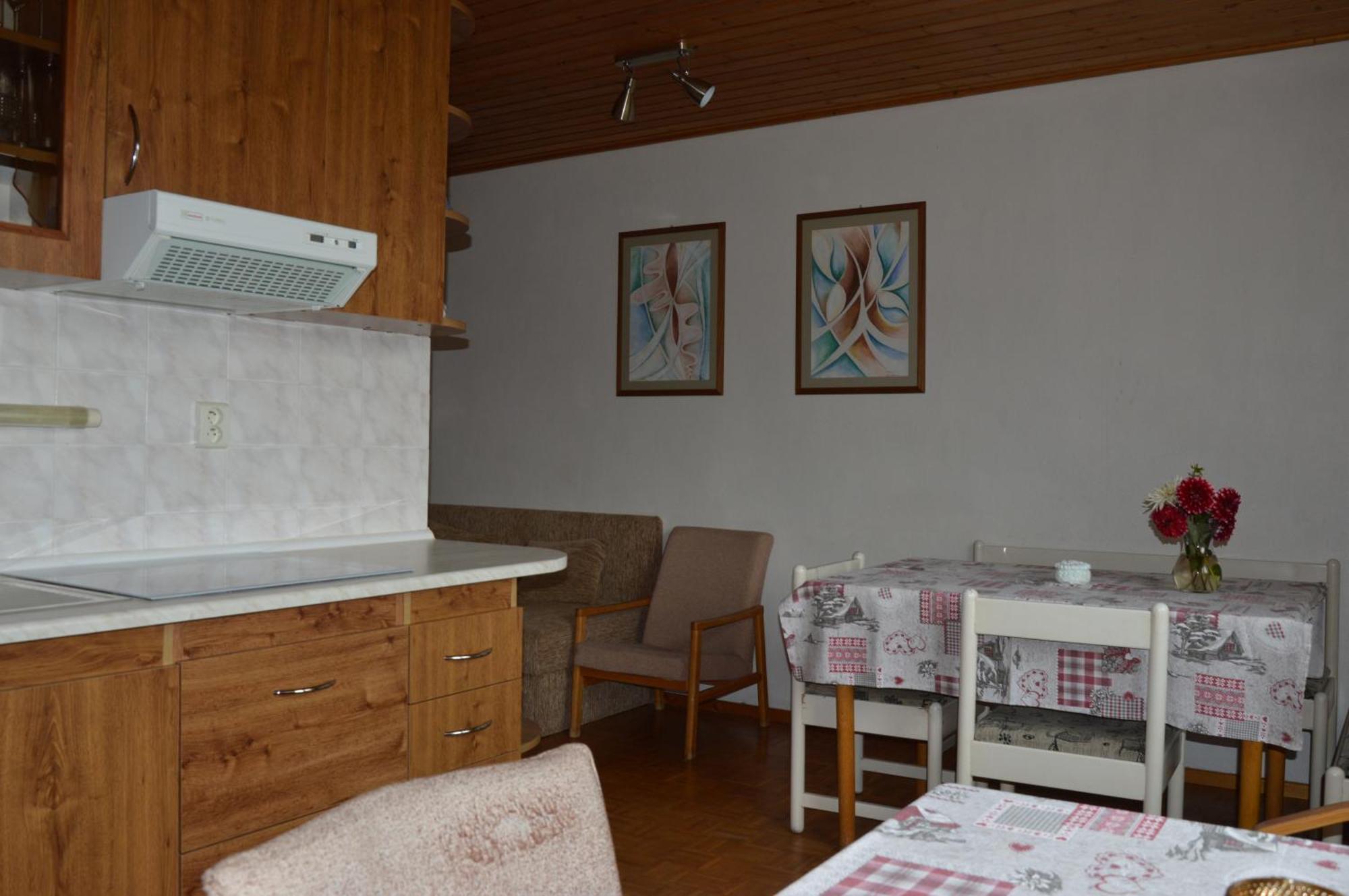 Penzion Tomi Pribylina Exteriör bild
