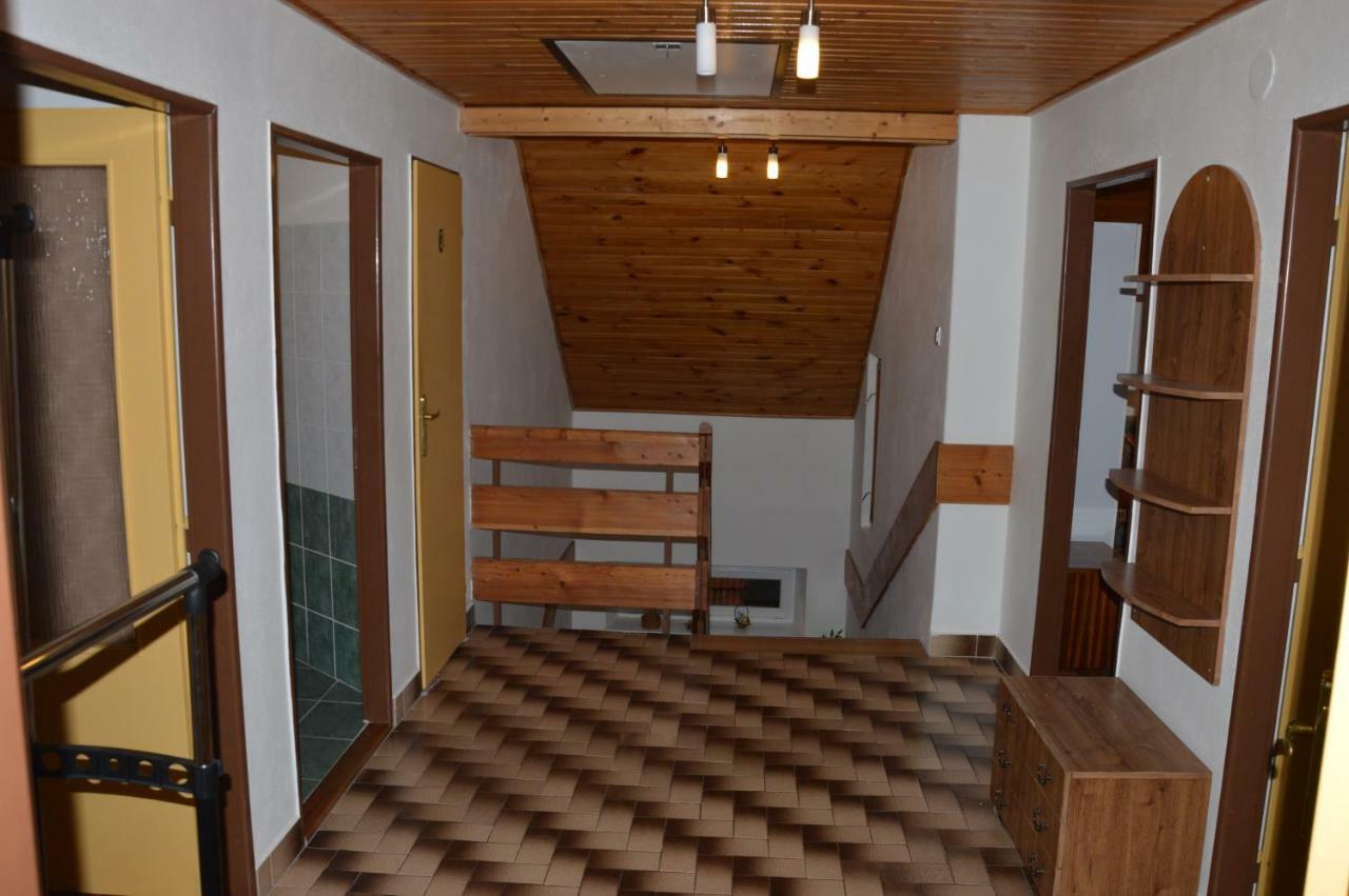 Penzion Tomi Pribylina Exteriör bild