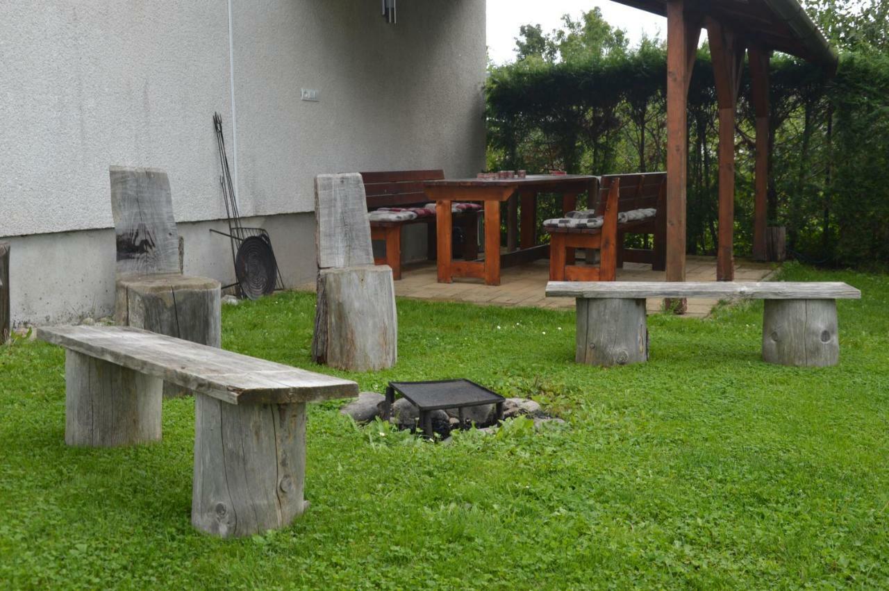 Penzion Tomi Pribylina Exteriör bild